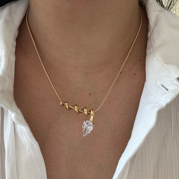 Twist drop Necklace