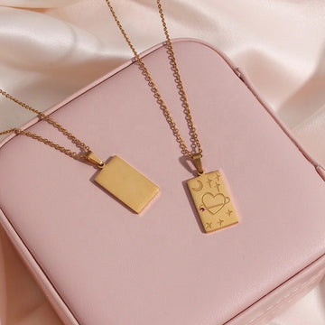 Heart tarot necklace