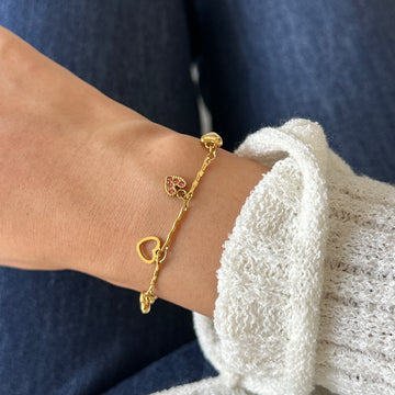 Heart charm bracelet