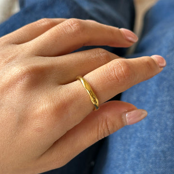 Golden Flow ring