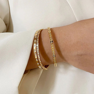 Square Pattern Diamond Bangle Bracelet Kada