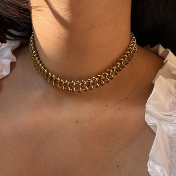 Valora Choker Necklace