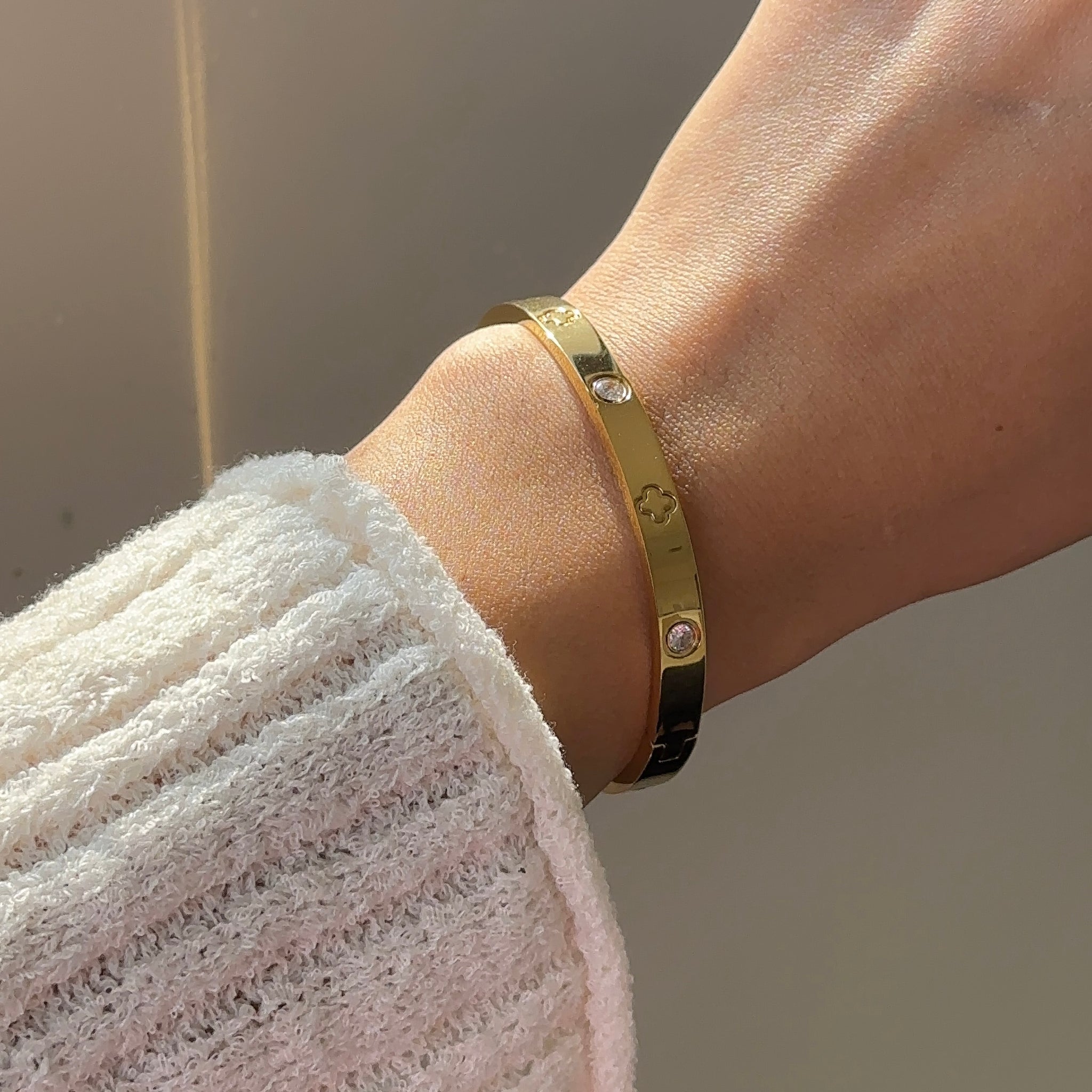 Clover and stud Bracelet-kada