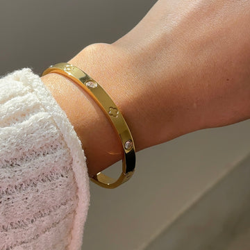 Clover and stud Bracelet-kada