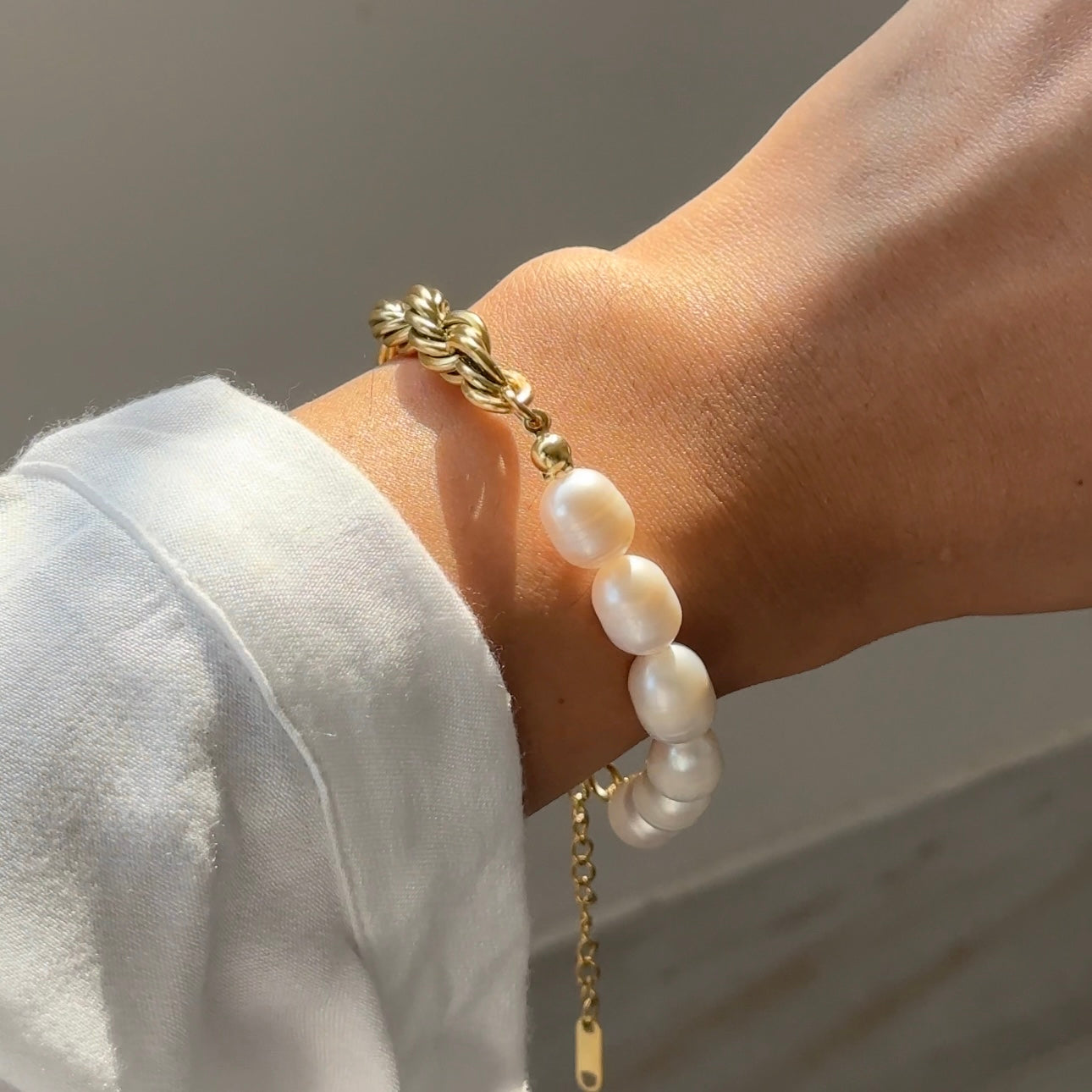 Twisted Rope and Freshwater Pearls bracelet