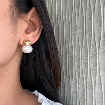 Pearl Studs