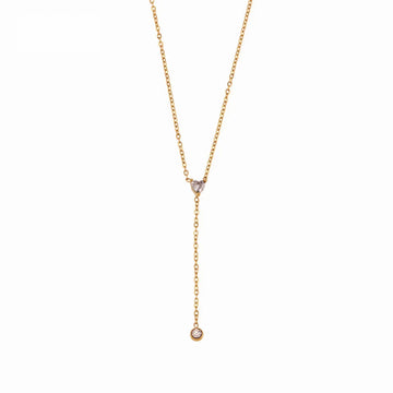 Heart- shaped cocktail gown necklace
